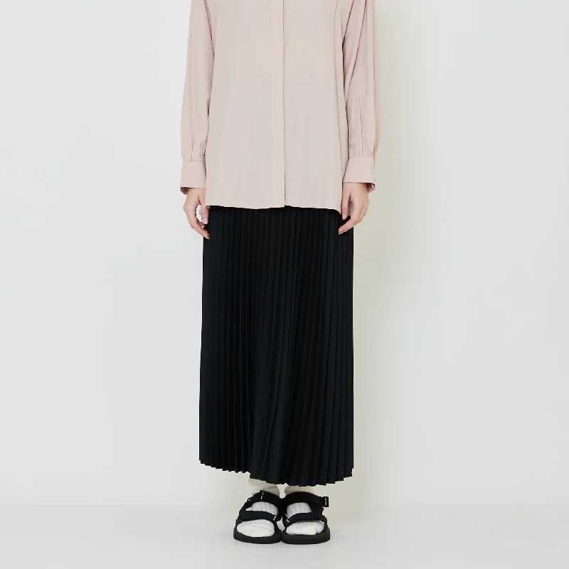 Women Pleated Maxi Skirt - Black - SW2403056B silk skirt sleek