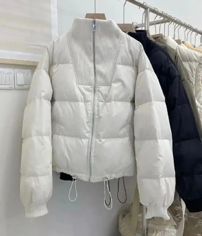 Stylish Oversized Women's Parka. Women's cotton jacket. Oversized women's parka. Lightweight Travel Parka Coat Stylish Oversized Women's Parka. Women's cotton jacket. Oversized women's parka. Lightweight Travel Parka Coat