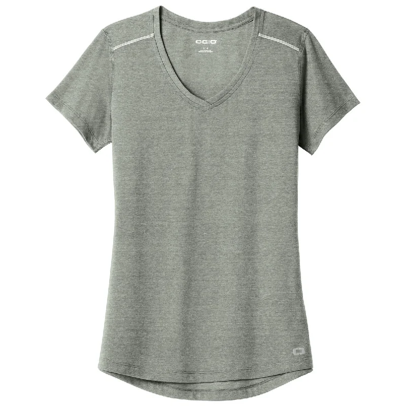 OGIO Endurance Women's Gear Grey Heather Peak V-Neck Tee Iron Safe Non-Iron Wrinkle Free