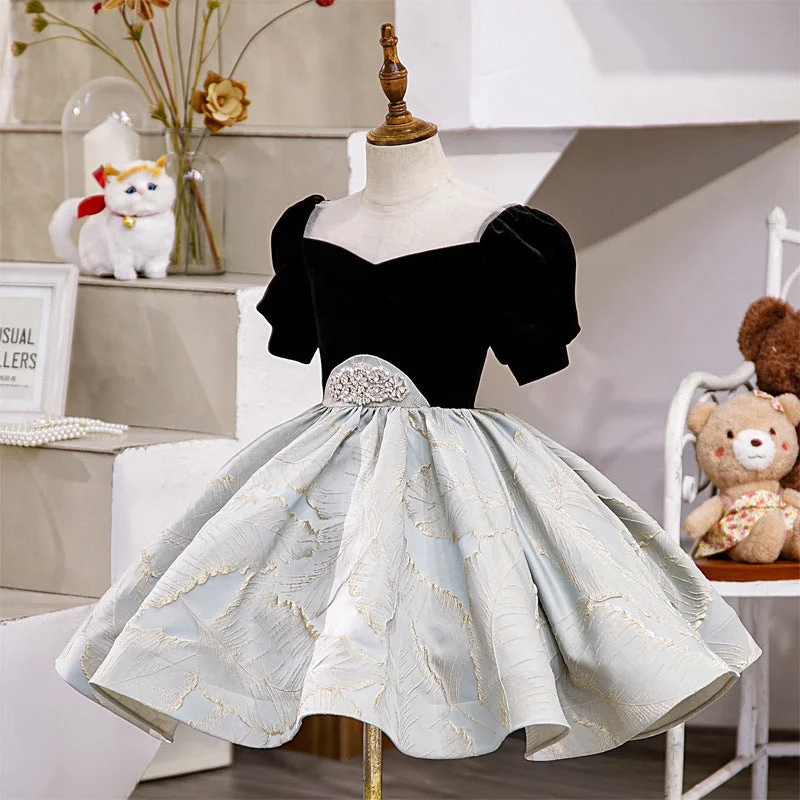 Girl Formal Princess Dresses Baby Girl Elegant Retro Embroidered Birthday Party Dresses Tunics Sophisticated sleek